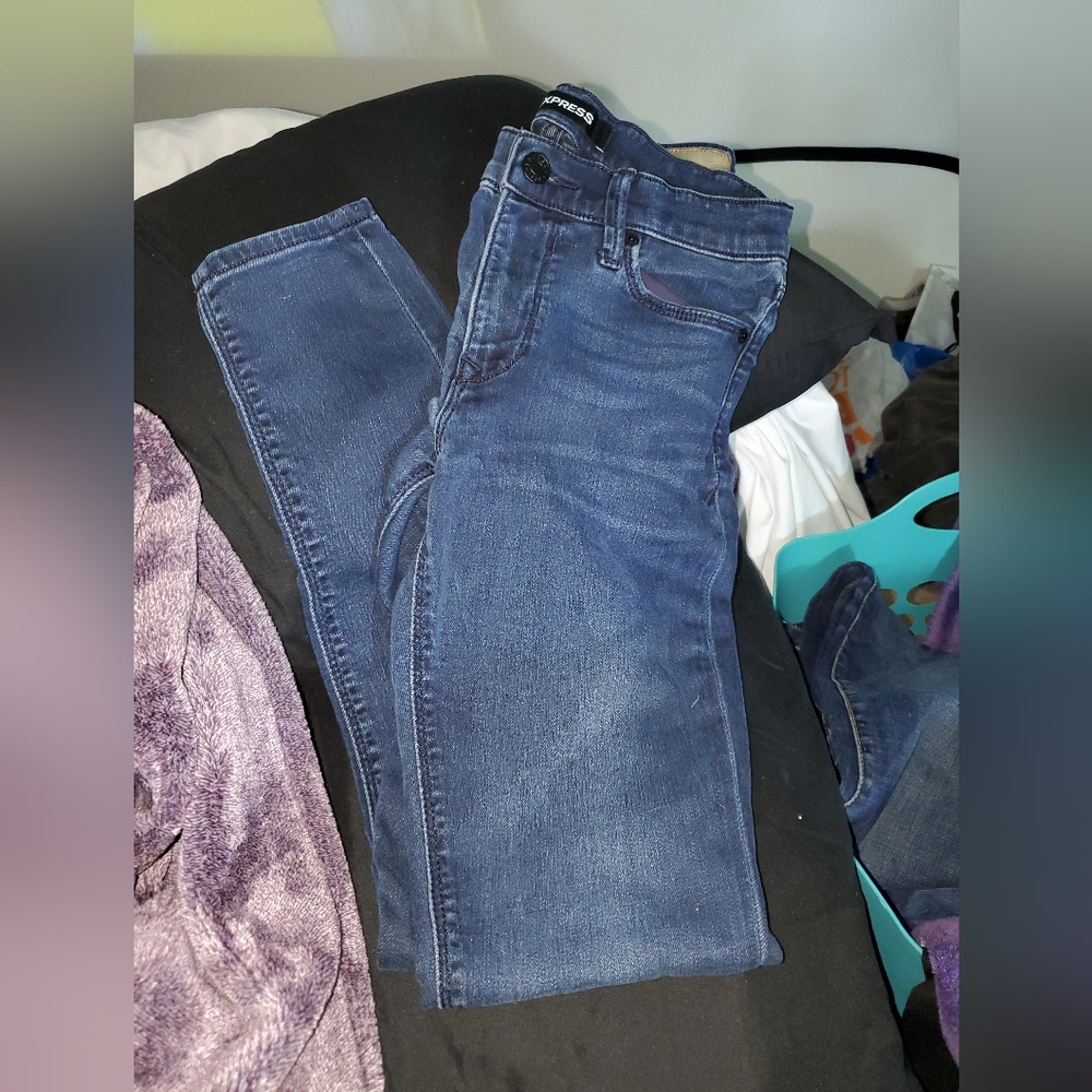 💙 Express jeans